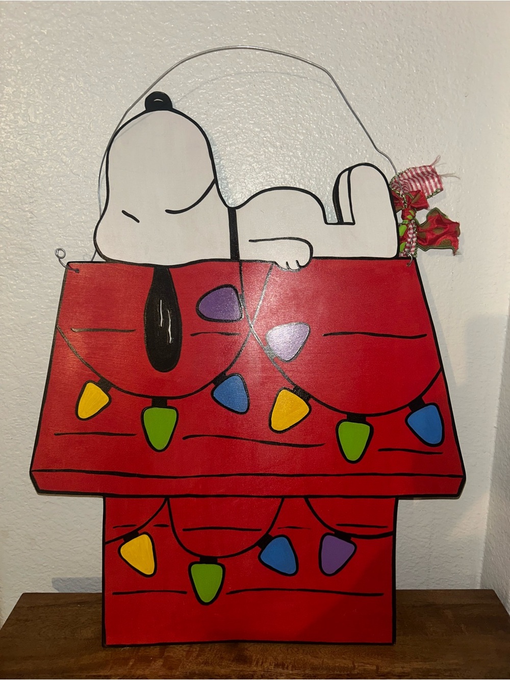 Peanuts Snoopy Red Doghouse Holiday Wall Decor